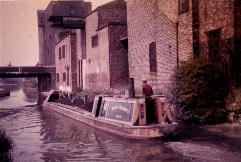 Perch on the Trent & Mersey Canal in Middleport, Stoke-on-Trent, in 1962